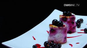 Cassis infusé aux épices douces et ricotta au four